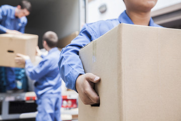 Movers – What You Need to Know Before Hiring a Mover
